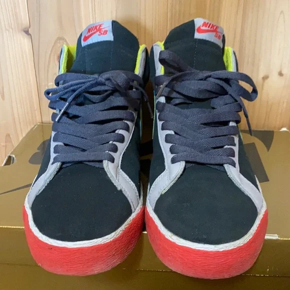 2008 Nike SB Blazer Pacman Black Bright Cactus - Picture 3 of 13